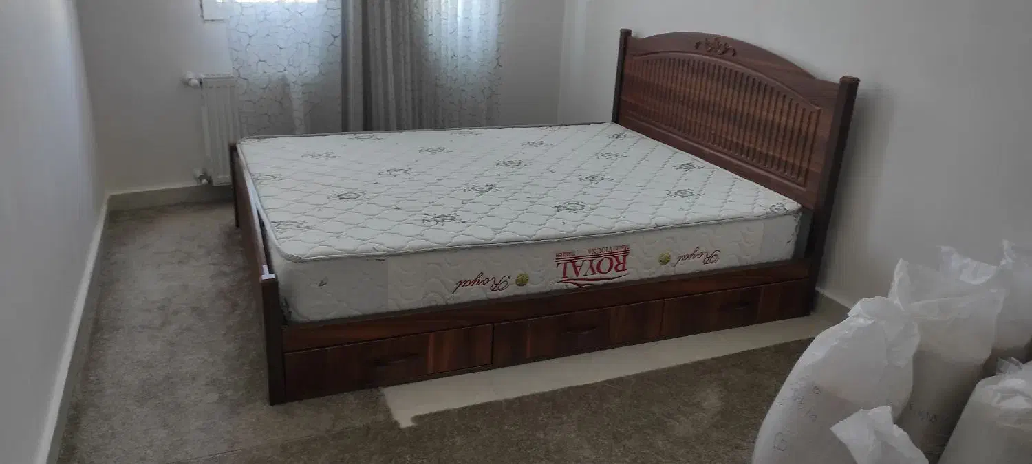 تخت خواب دو نفره|تخت و سرویس خواب|سیاهکل, |دیوار