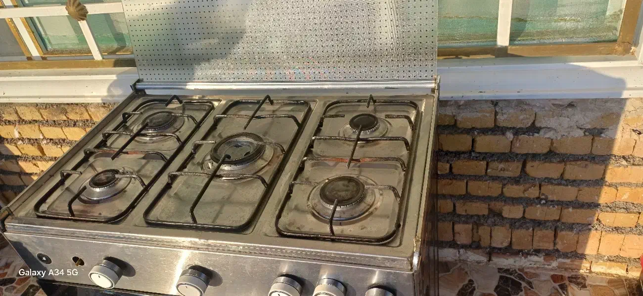 گاز پنج شعله سالم در حد نو|اجاق گاز و لوازم برقی پخت‌وپز|الشتر, |دیوار