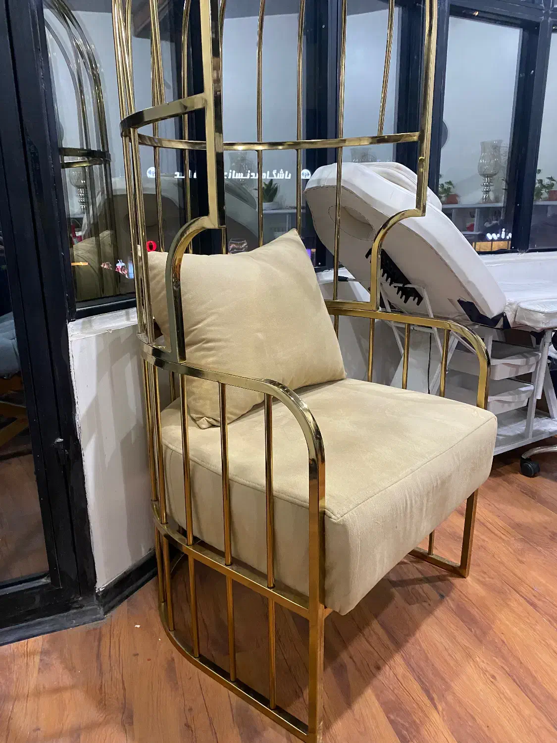 صندلی مدرن تمام استیل|مبلمان خانگی و میز عسلی|کرج, اتحاد|دیوار