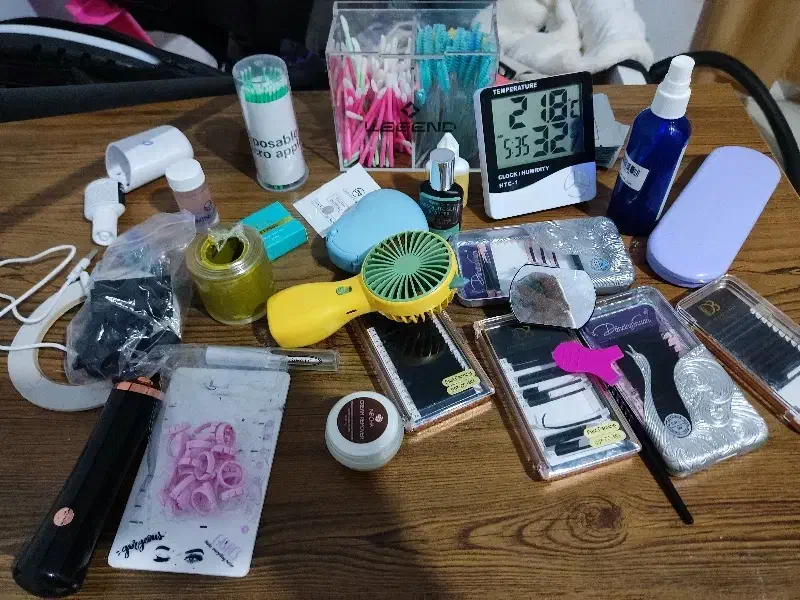 فروش وسایل اکستنشن مژه و لیفت|حراج|جیرفت, |دیوار