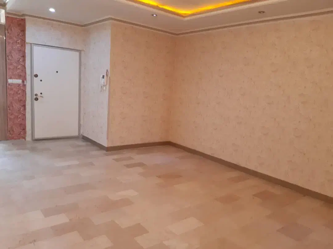 اجاره ۱۳۰ متری/شخصی ساز/تک واحدی/شهرک راه آهن