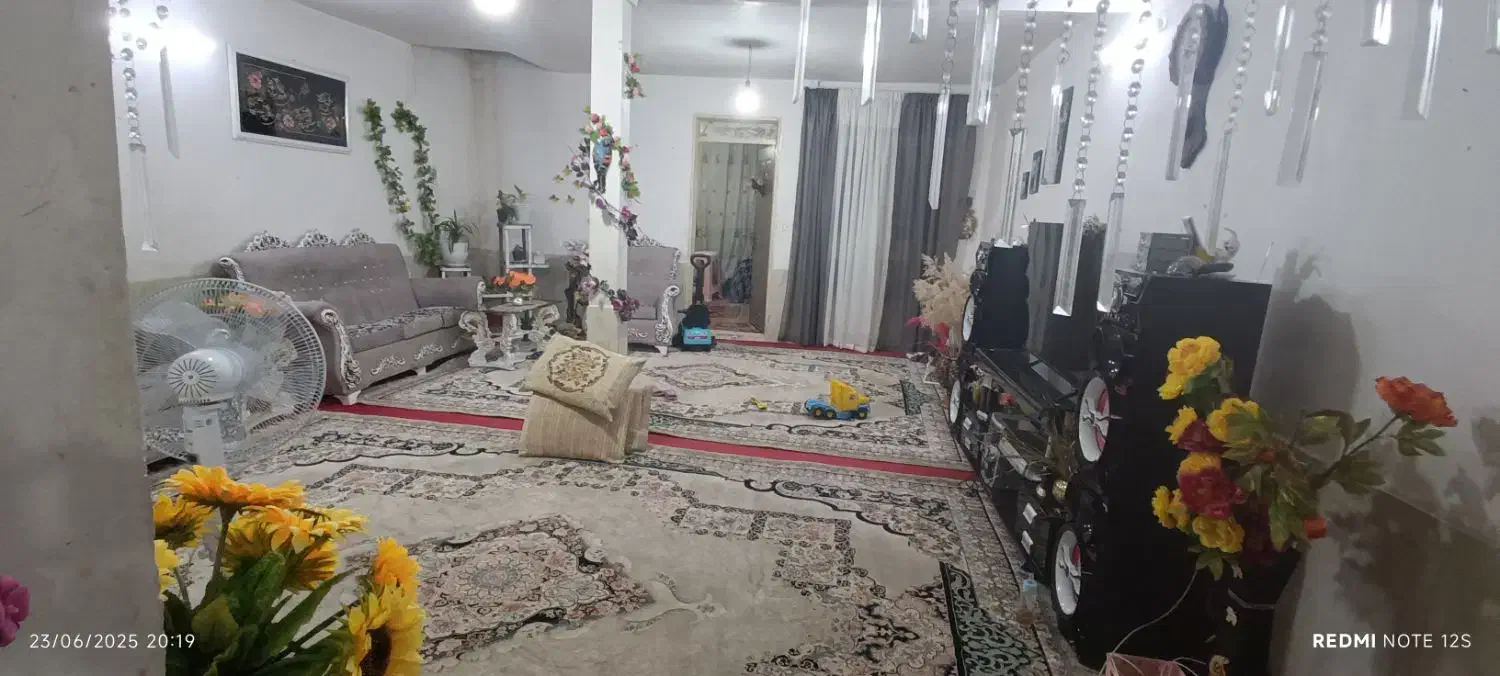 خونه فروشی یا معاوضه با خونه|اجارهٔ آپارتمان|زارچ, |دیوار
