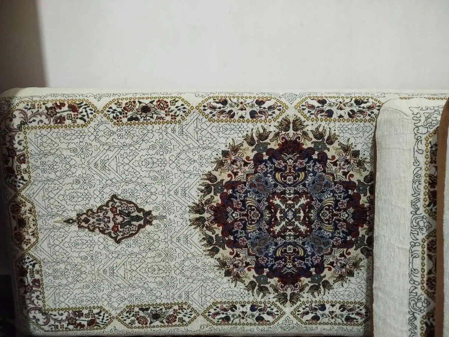 پشتی|پشتی|ایذه, |دیوار