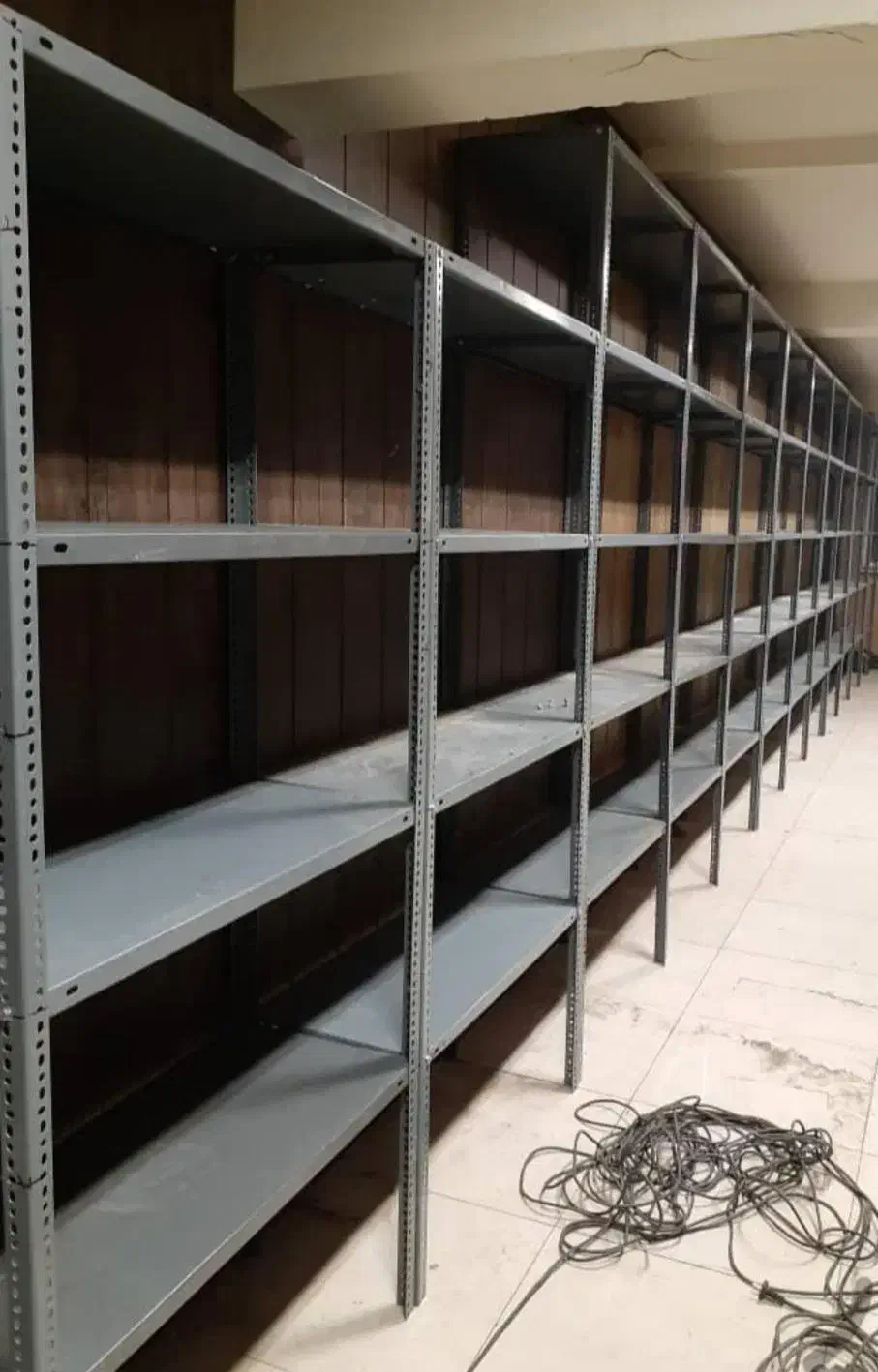 قفسه مدرن|فروشگاه و مغازه|بندر گناوه, |دیوار