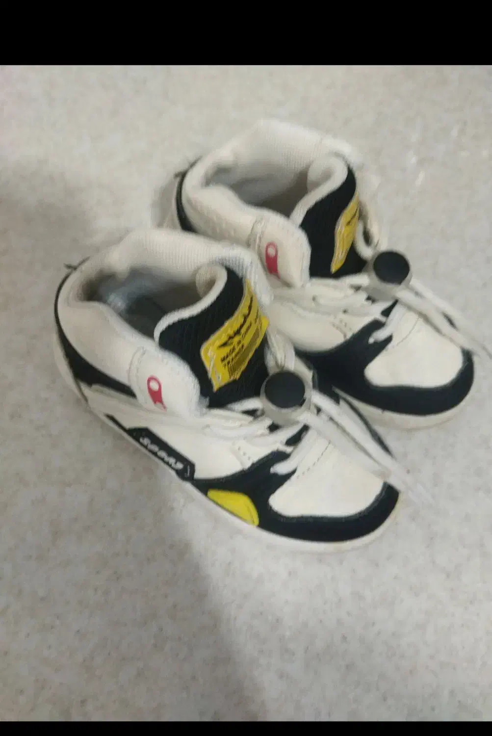 کفش|کفش و لباس بچه|هشتگرد, شهرک بوستان|دیوار