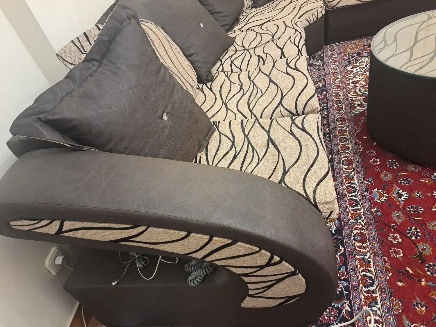 مبل پنج نفره|مبلمان خانگی و میز عسلی|تهران, زرگنده|دیوار