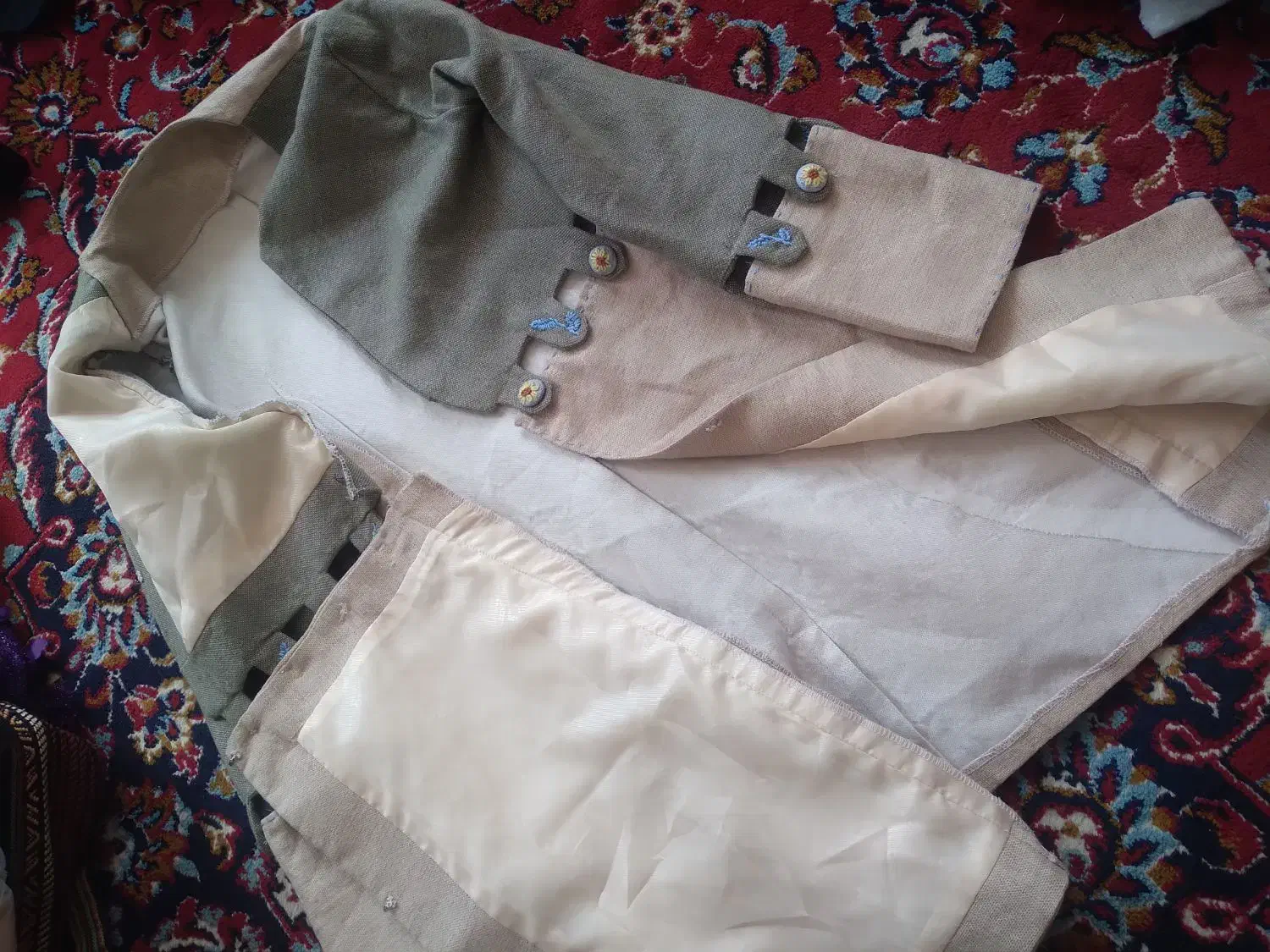 مانتو|لباس|میبد, |دیوار