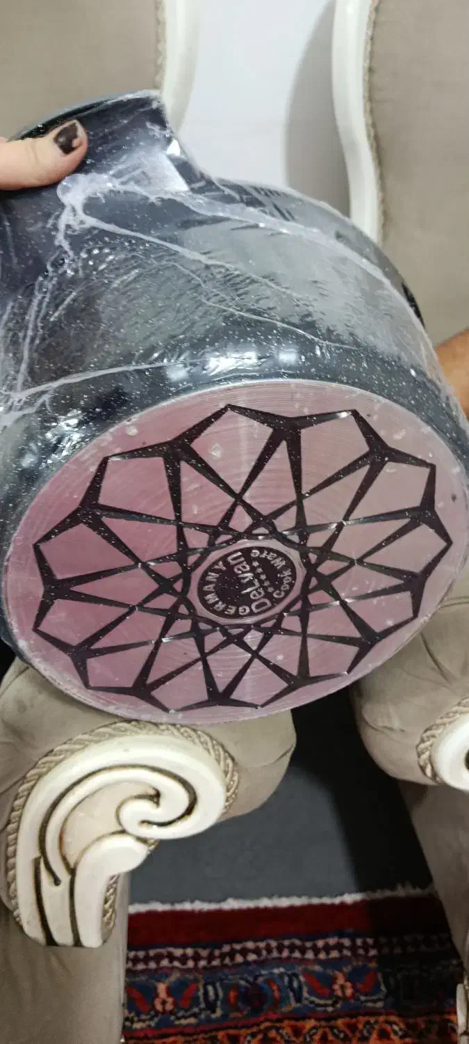 سرویس چدن اکبند|ظروف پخت‌وپز|تبریز, |دیوار