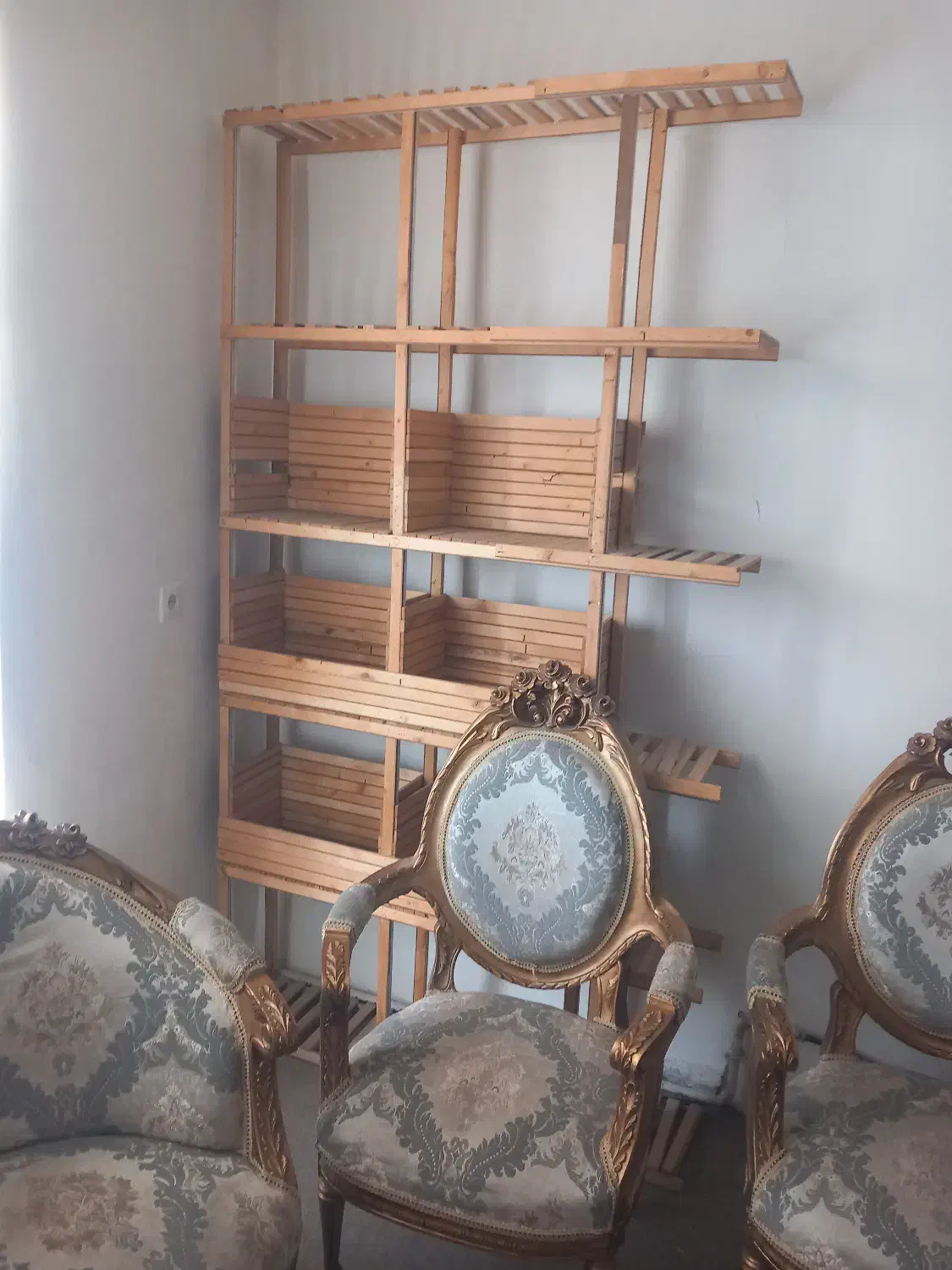 یک عدد بوفه تمیز یک عددقفسه|بوفه، ویترین، کنسول|باسمنج, |دیوار