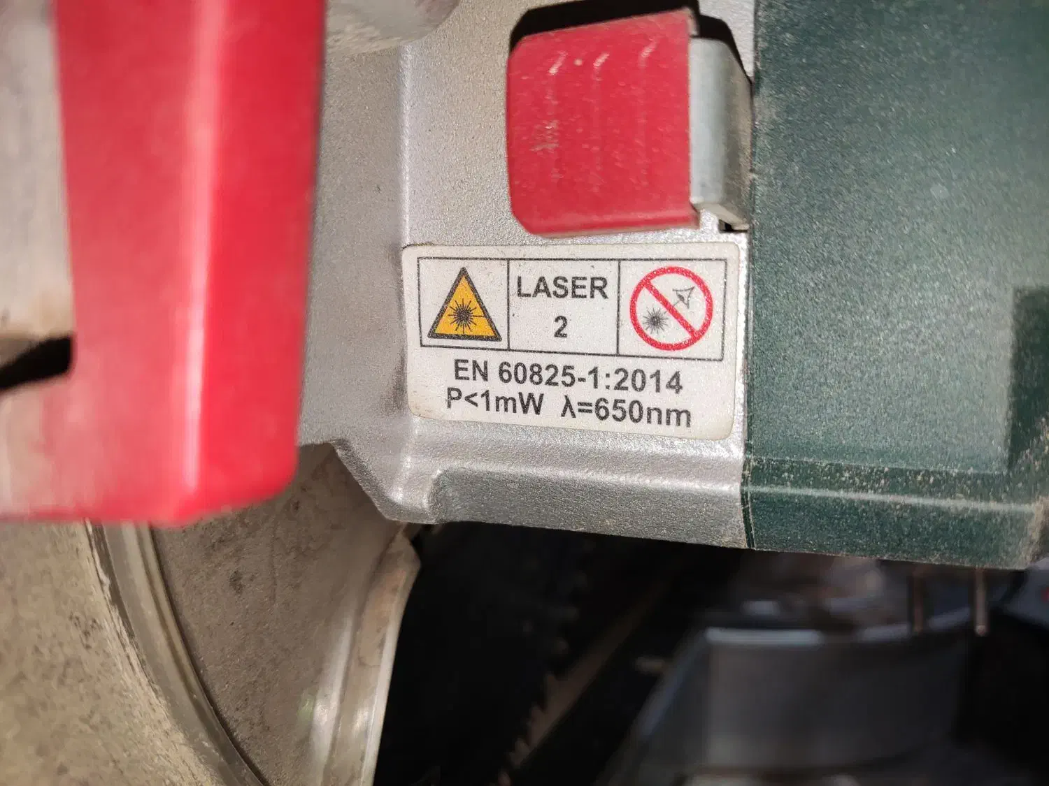 اره فارسی بر متابو|ابزارآلات|اندیشه, شهرک مریم|دیوار