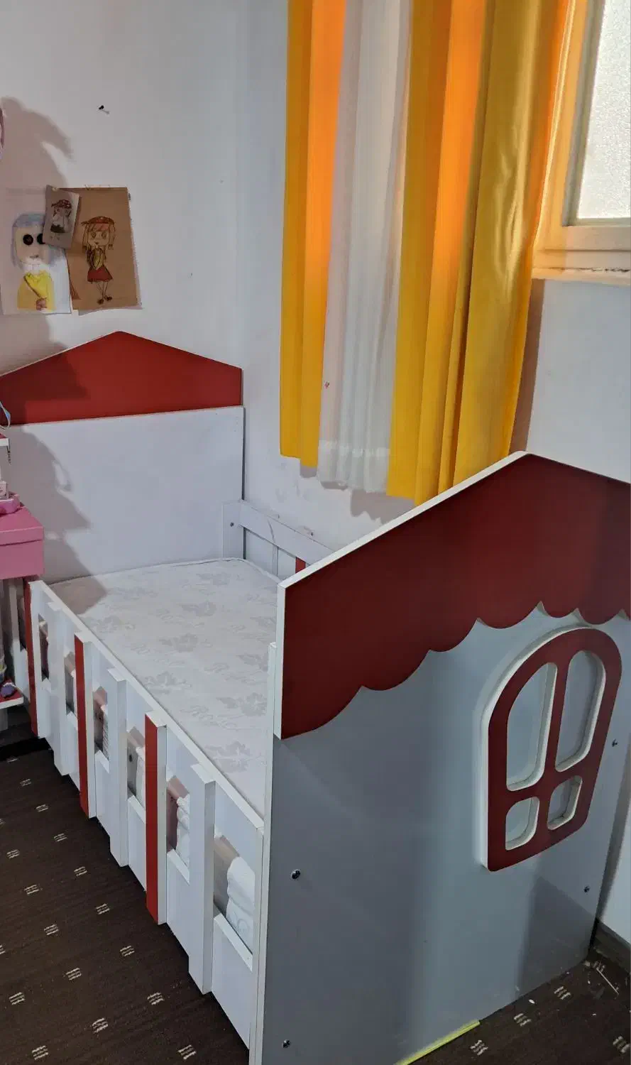 تخت و کمد هم پسرونه هم دخترونه|تخت و صندلی بچه|خرمآباد, |دیوار