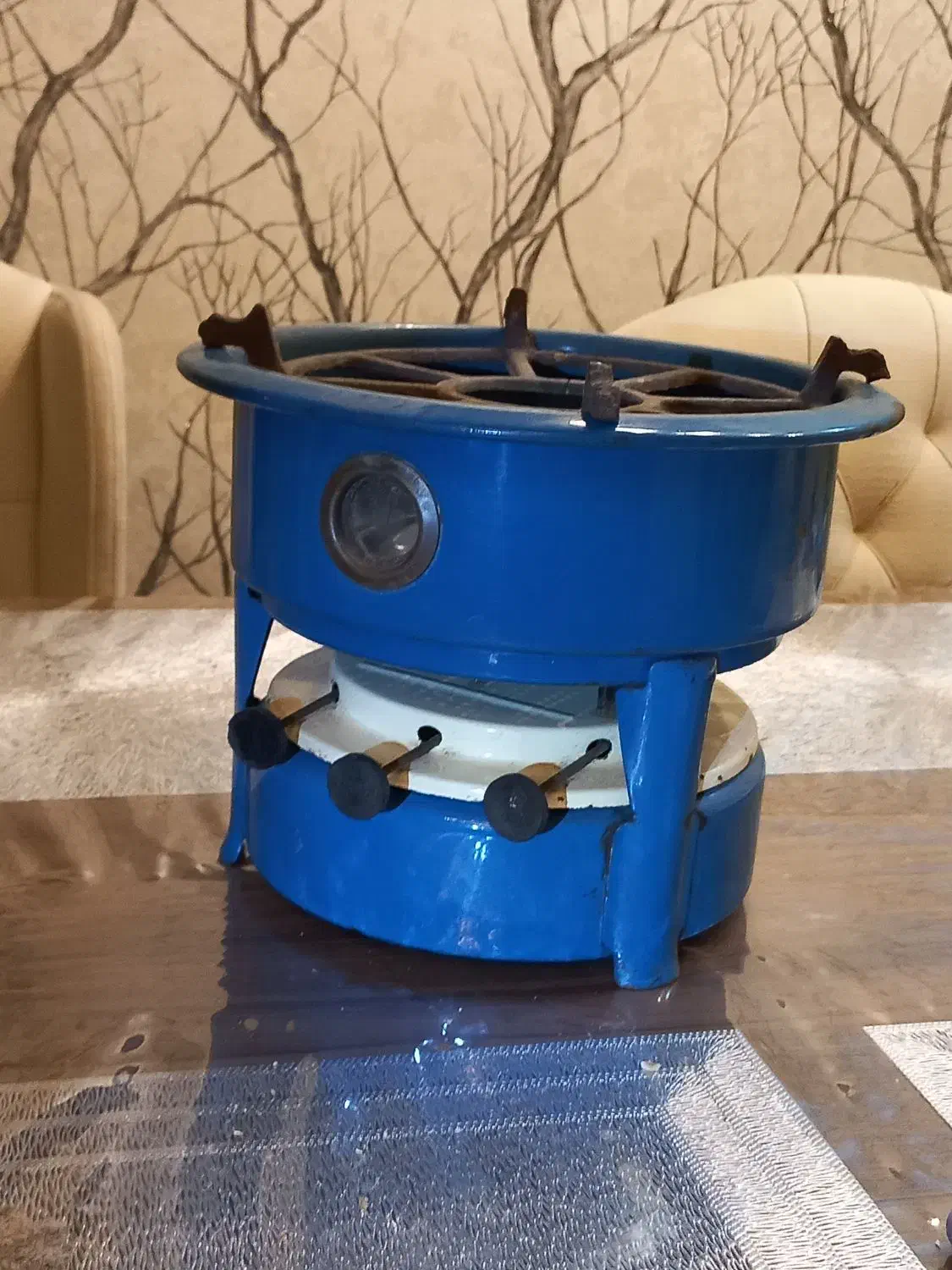 چراغ سه فتیله ای|کلکسیون اشیاء عتیقه|بندر انزلی, ساحل قو|دیوار