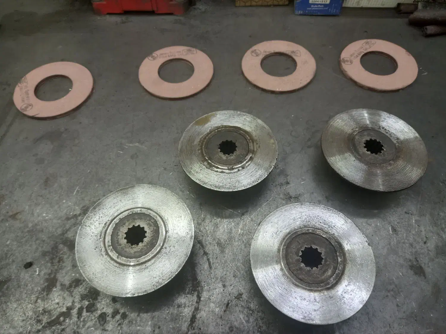 لنت ترمز و کلاچ-بلبرینگ کلاچ-روغن دنده(ایمن لنت)|قطعات یدکی و لوازم جانبی|تبریز, |دیوار