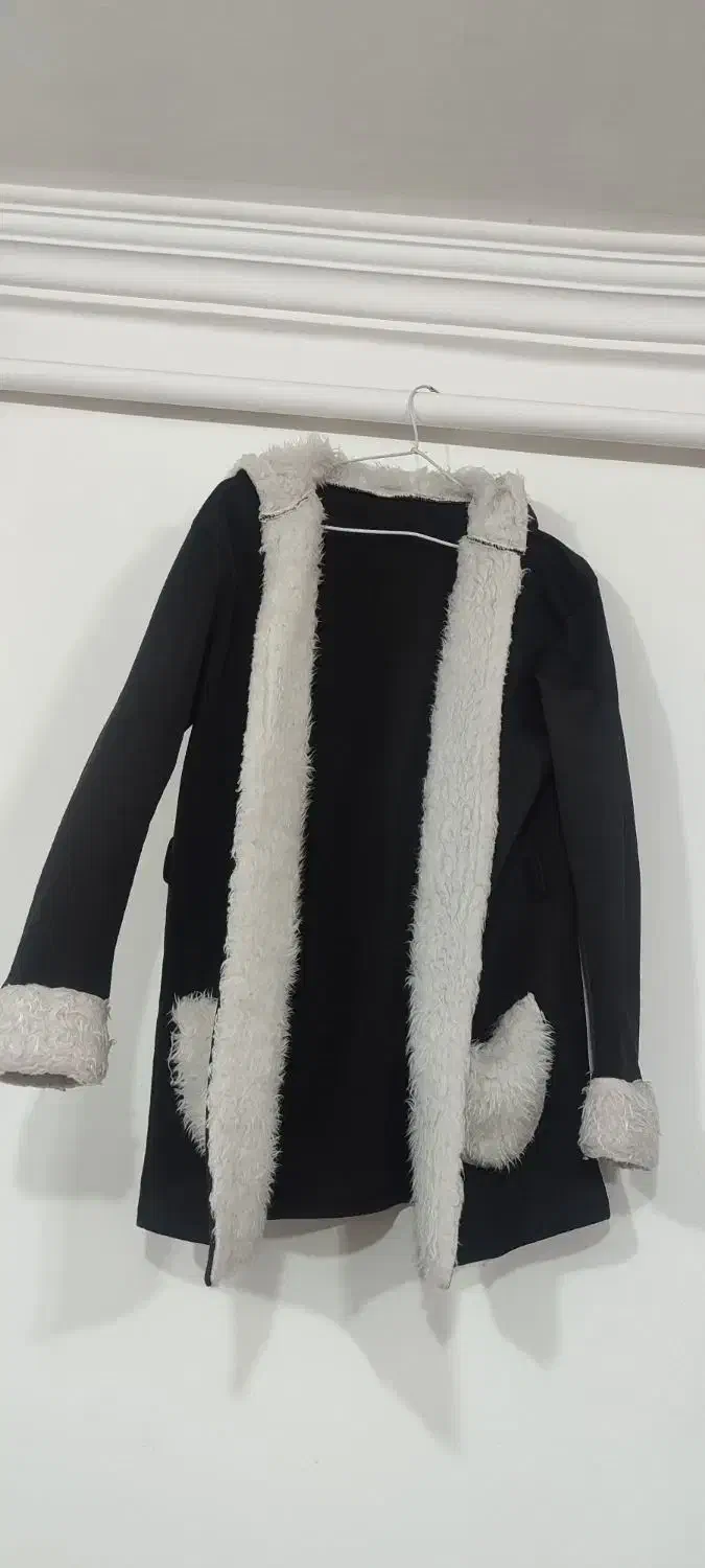 پافر|لباس|رشت, حمیدیان|دیوار