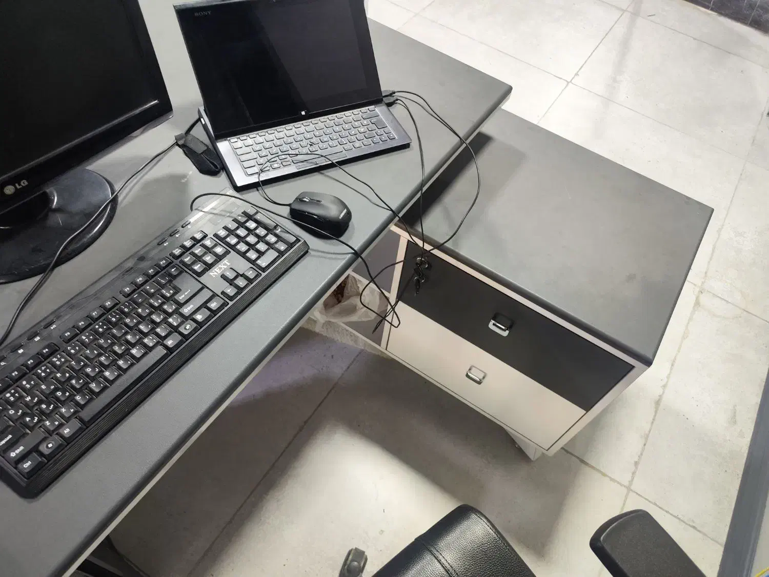 میز دفتر کار|دفتر کار|زاهدان, |دیوار