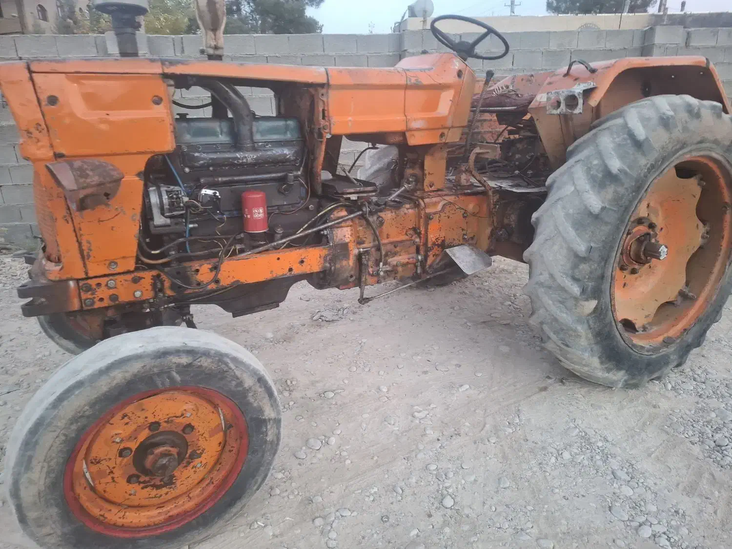 تراکتور رومانی|خودرو سنگین|شیراز, شهرک فرهنگیان|دیوار