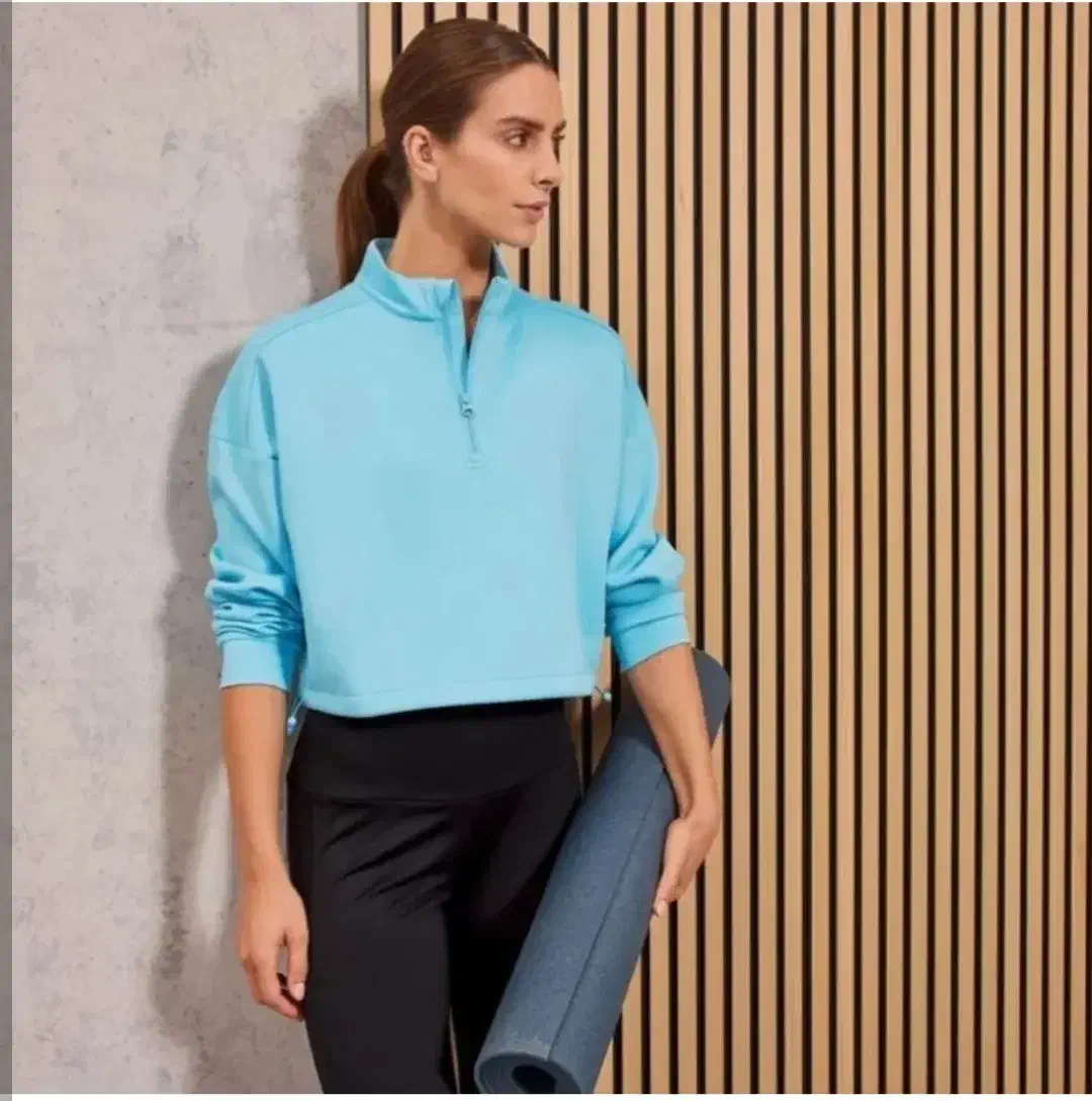 نیم زیپ کراپ  ورزشی زنانه|لباس|تهران, پونک|دیوار