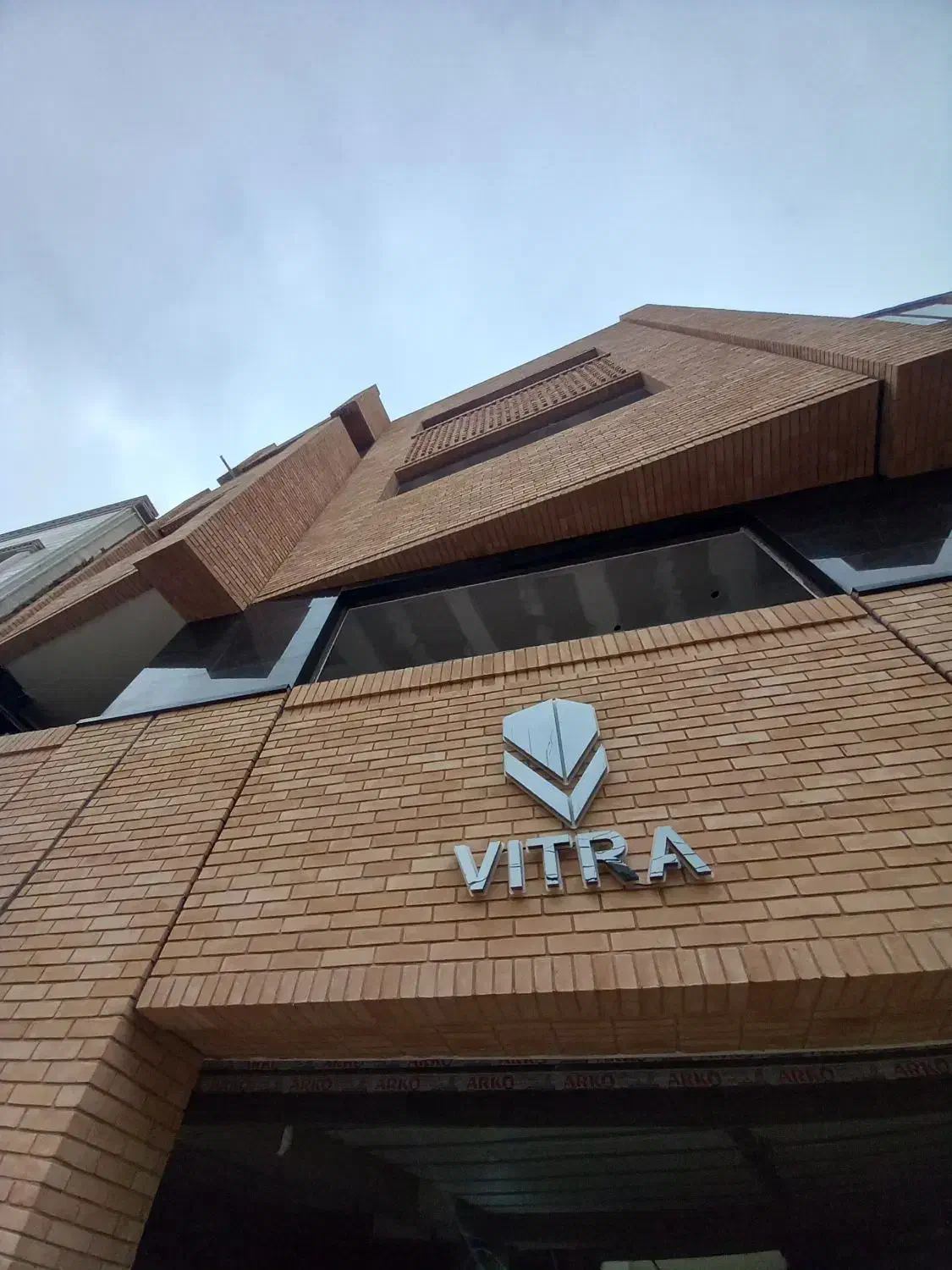 فروش مغازه تجاری/ ۸۰ متری فول/ لوکیشن قیام|فروش مغازه و غرفه|بجنورد, |دیوار