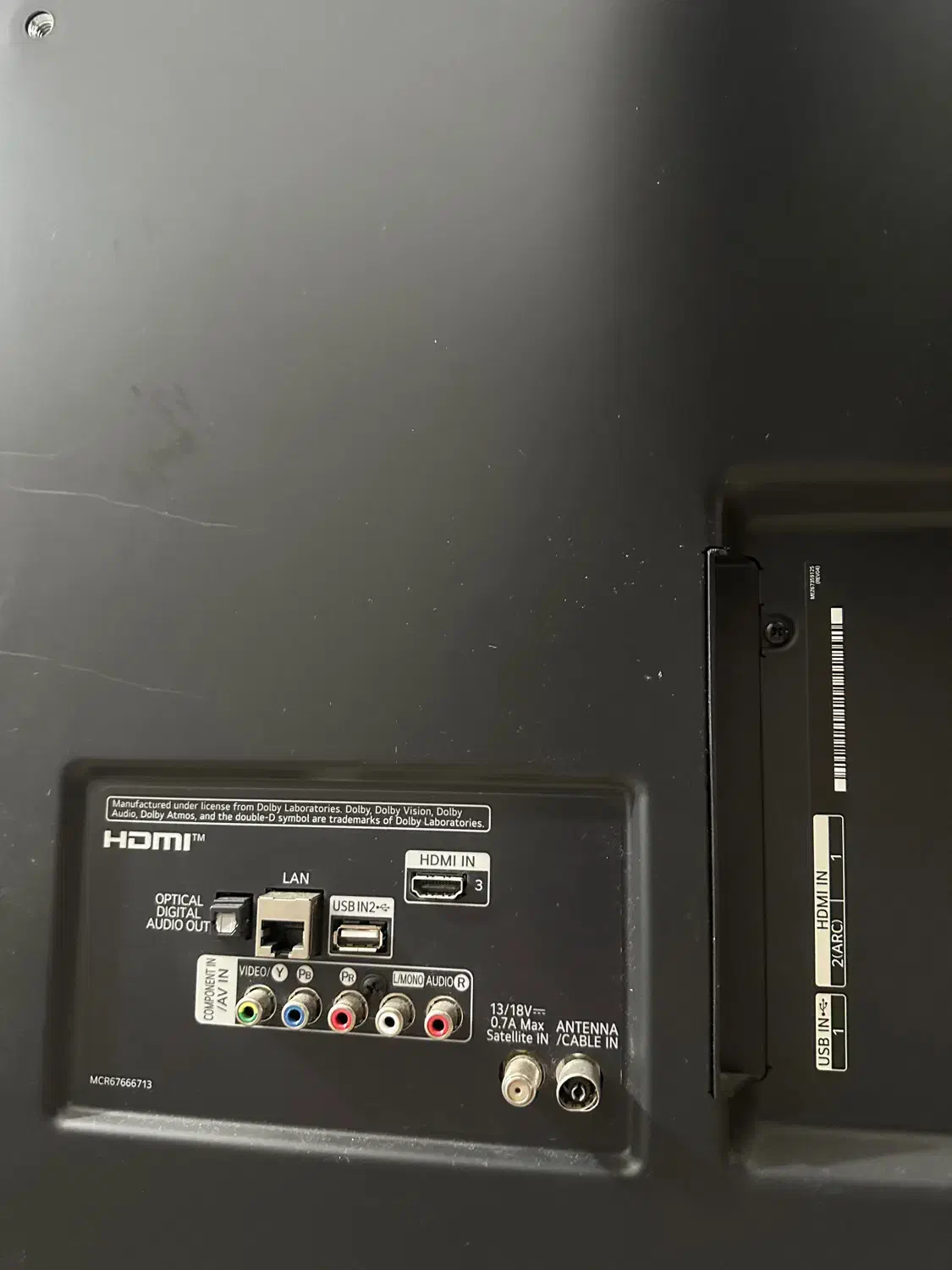 پنل شکسته تلویزیون|تلویزیون و پروژکتور|بوشهر, |دیوار