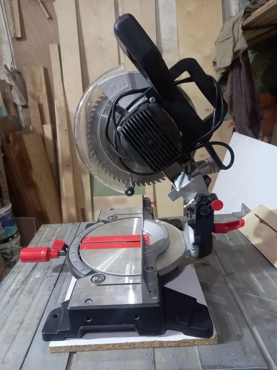 اره فارسی بر|ماشینآلات صنعتی|رشت, لاکان شهر|دیوار