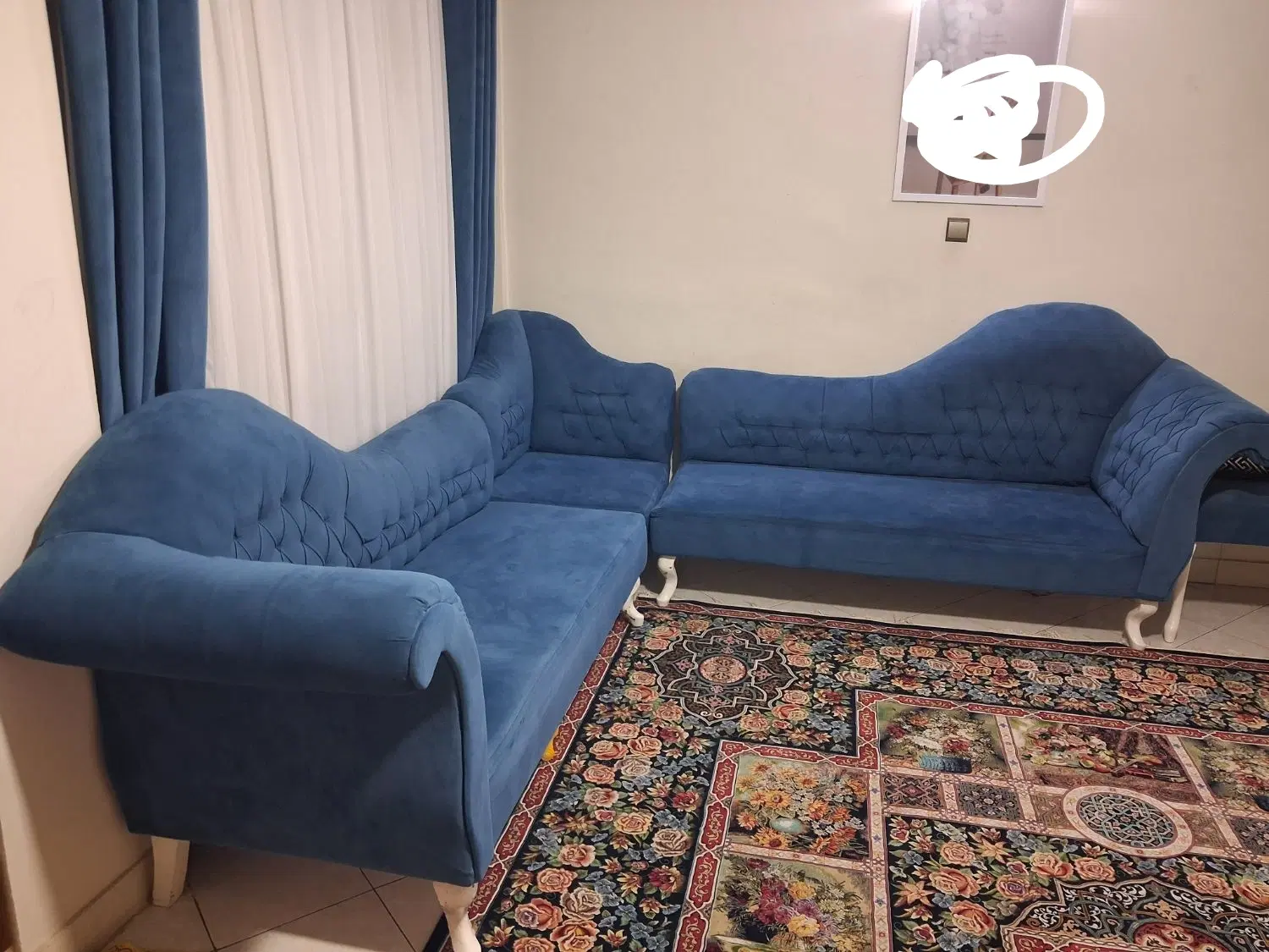 مبل|مبلمان خانگی و میز عسلی|اندیشه, اندیشه فاز ۴|دیوار