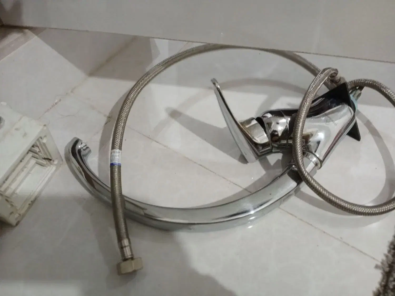 شیر ظرفشویی و روشویی حسی شیر روشویی۱م با وسایل|لوازم سرویس بهداشتی|بندرعباس, |دیوار