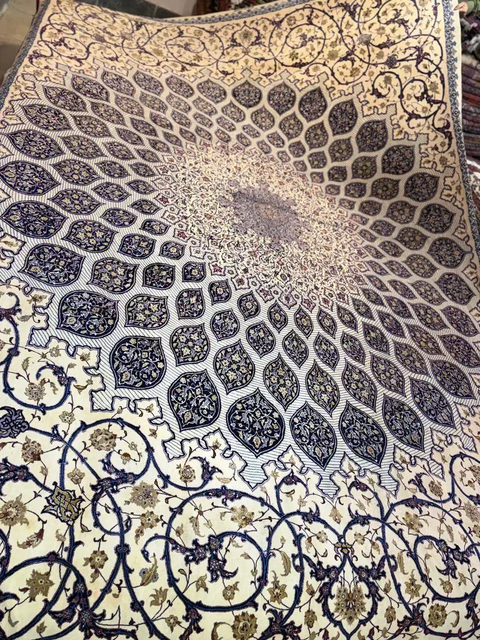 ۱۴متری اصفهان چله ابریشم|فرش|کرج, کوی امامیه|دیوار