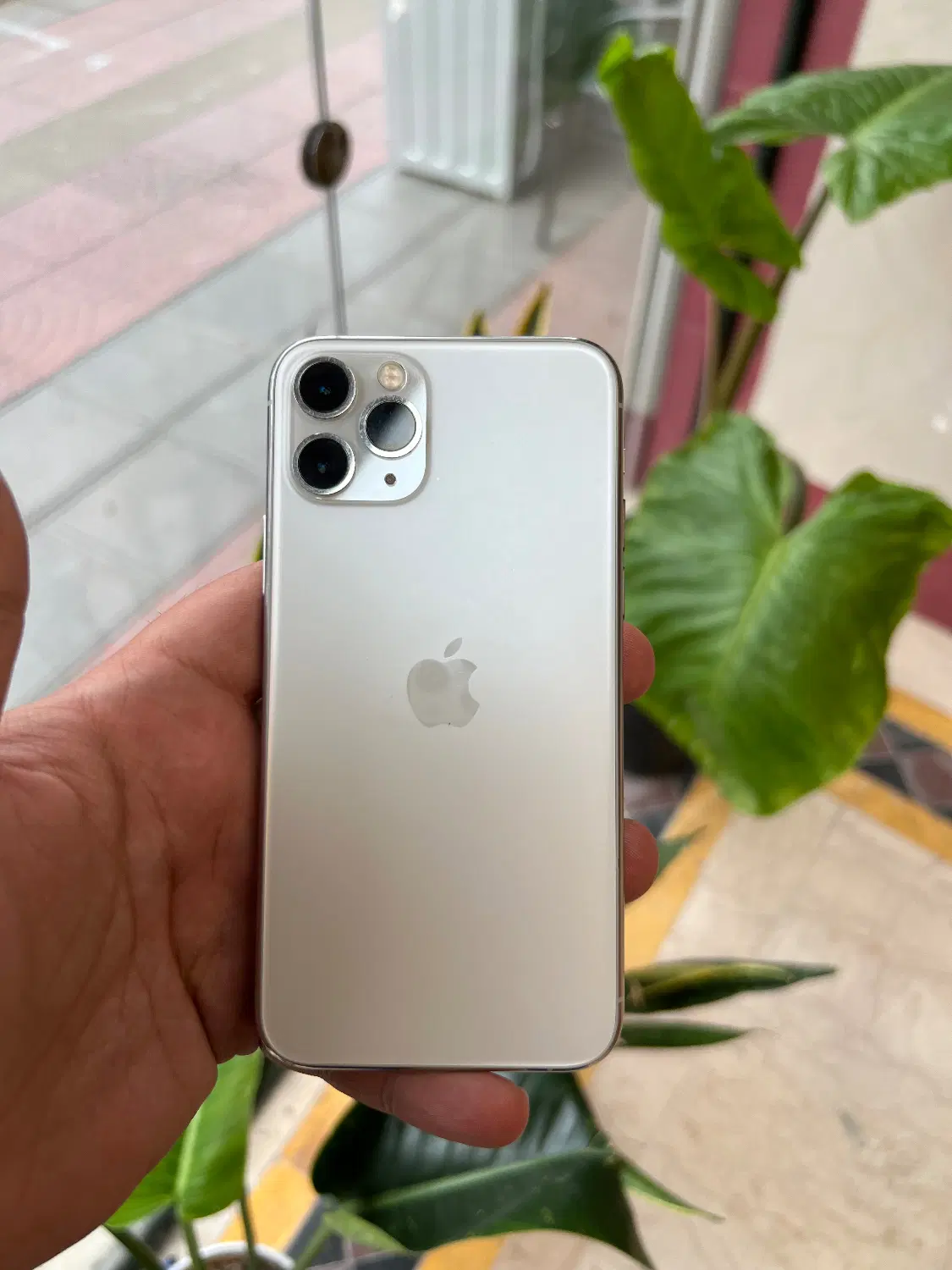 11pro|موبایل|آمل, |دیوار