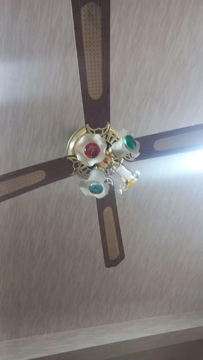 پنکه سقفی|پنکه و تصفیه‌کنندهٔ هوا|شوشتر, |دیوار