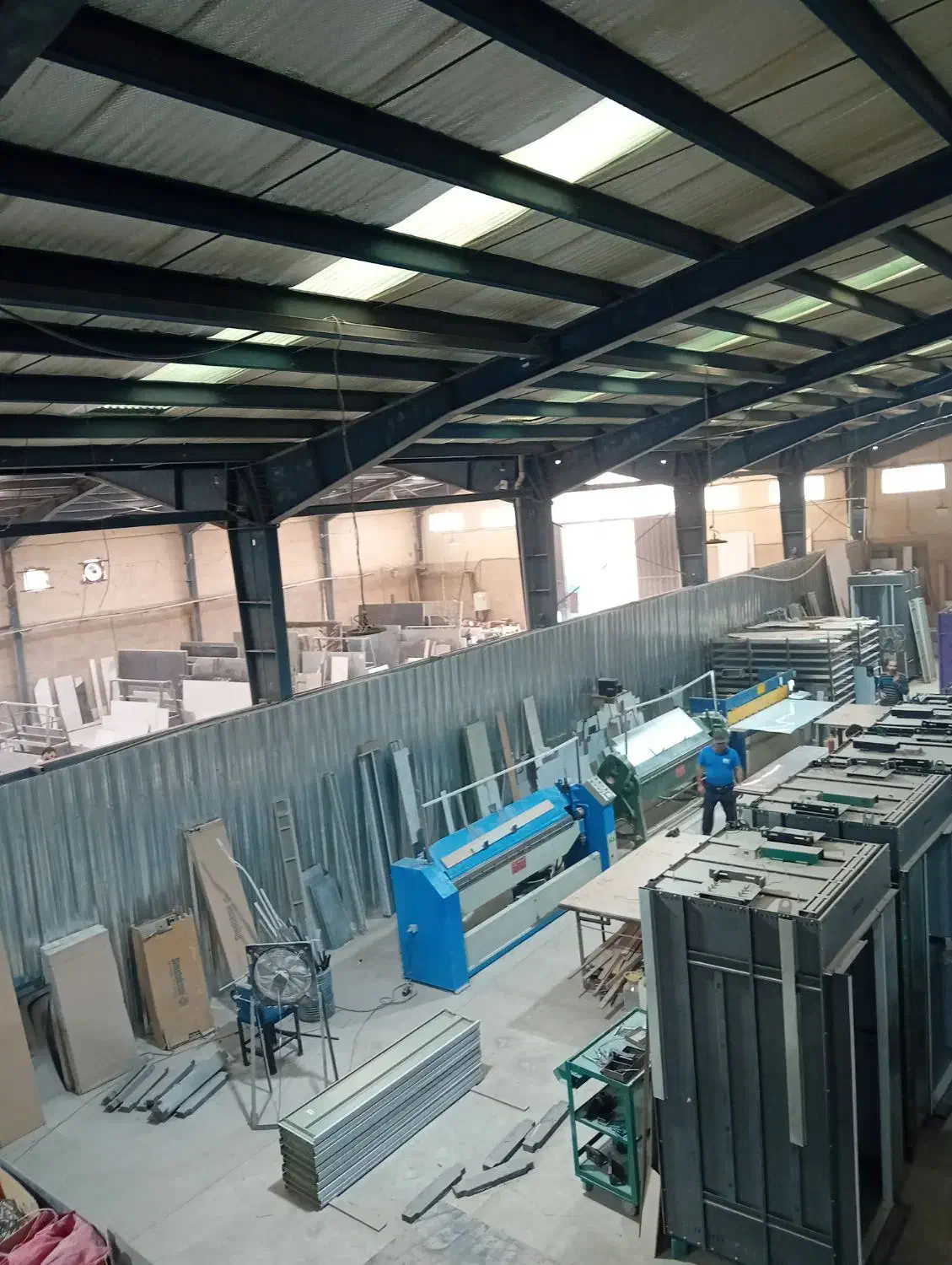 خدمات لیزر ،خم ،برش،جوش ، رنگ کوره تمام اتوماتیک|خدمات پیشه و مهارت|چهارباغ, |دیوار