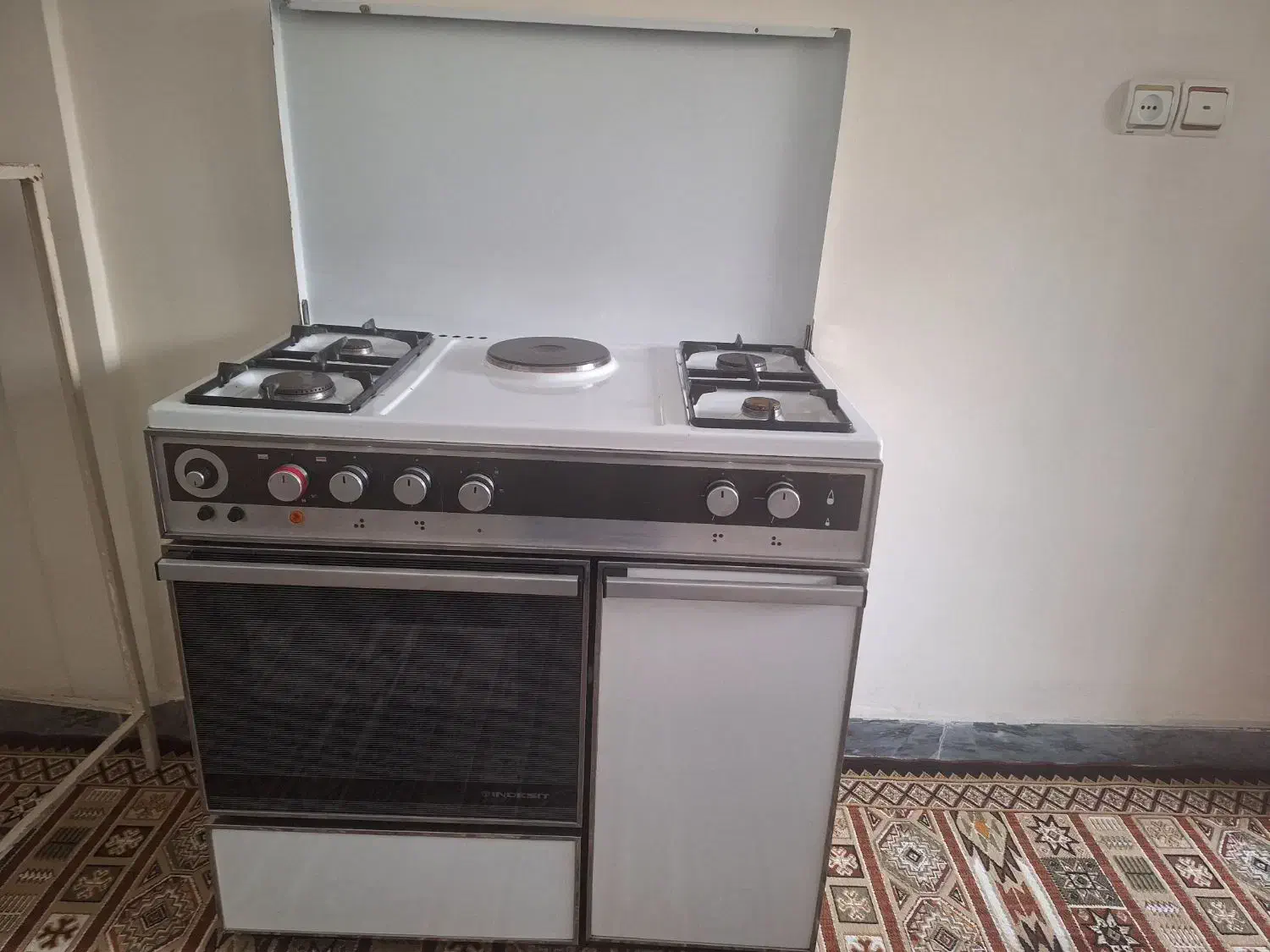 اجاق گاز تمییز|اجاق گاز و لوازم برقی پختوپز|آبیک, |دیوار