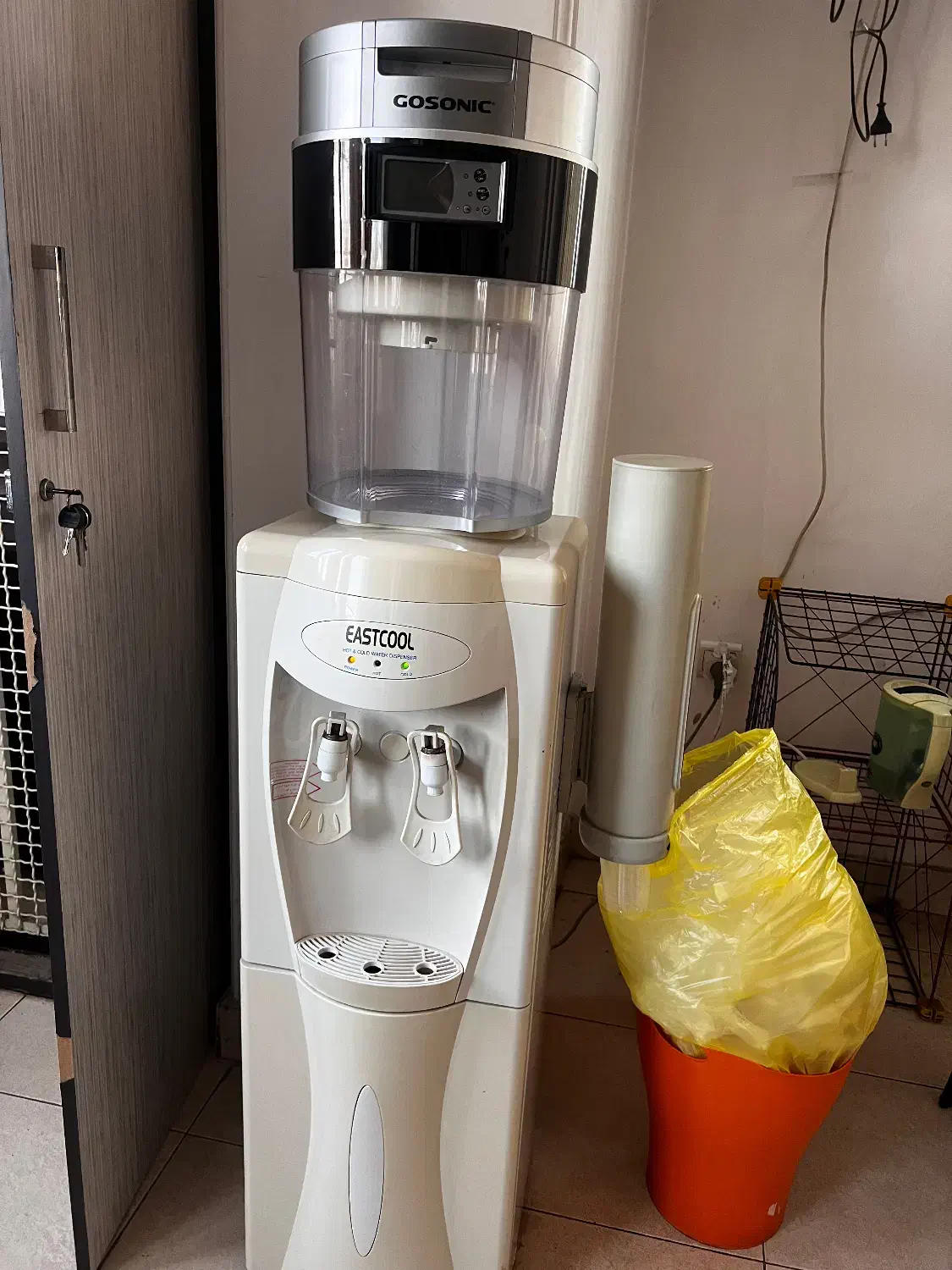 آب سرد کن|آب‌سردکن و تصفیه آب|رشت, نامجو|دیوار