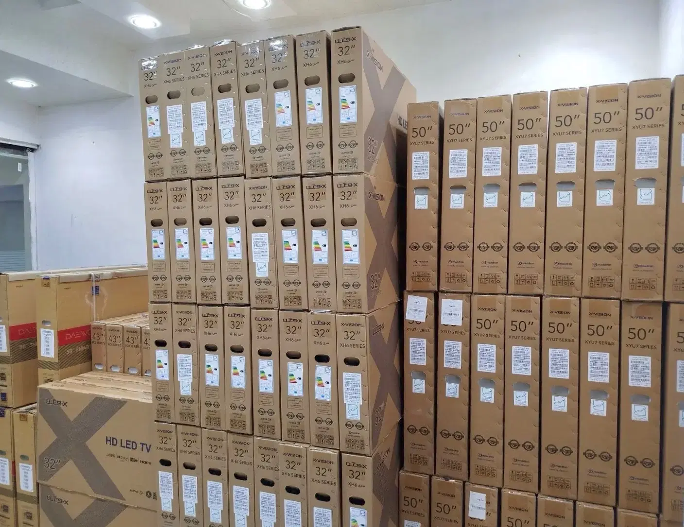 تلویزیون ال ای دی ۳۲ اینچ ایکس ویژن مدل 32XH605|تلویزیون و پروژکتور|تهران, امانیه|دیوار