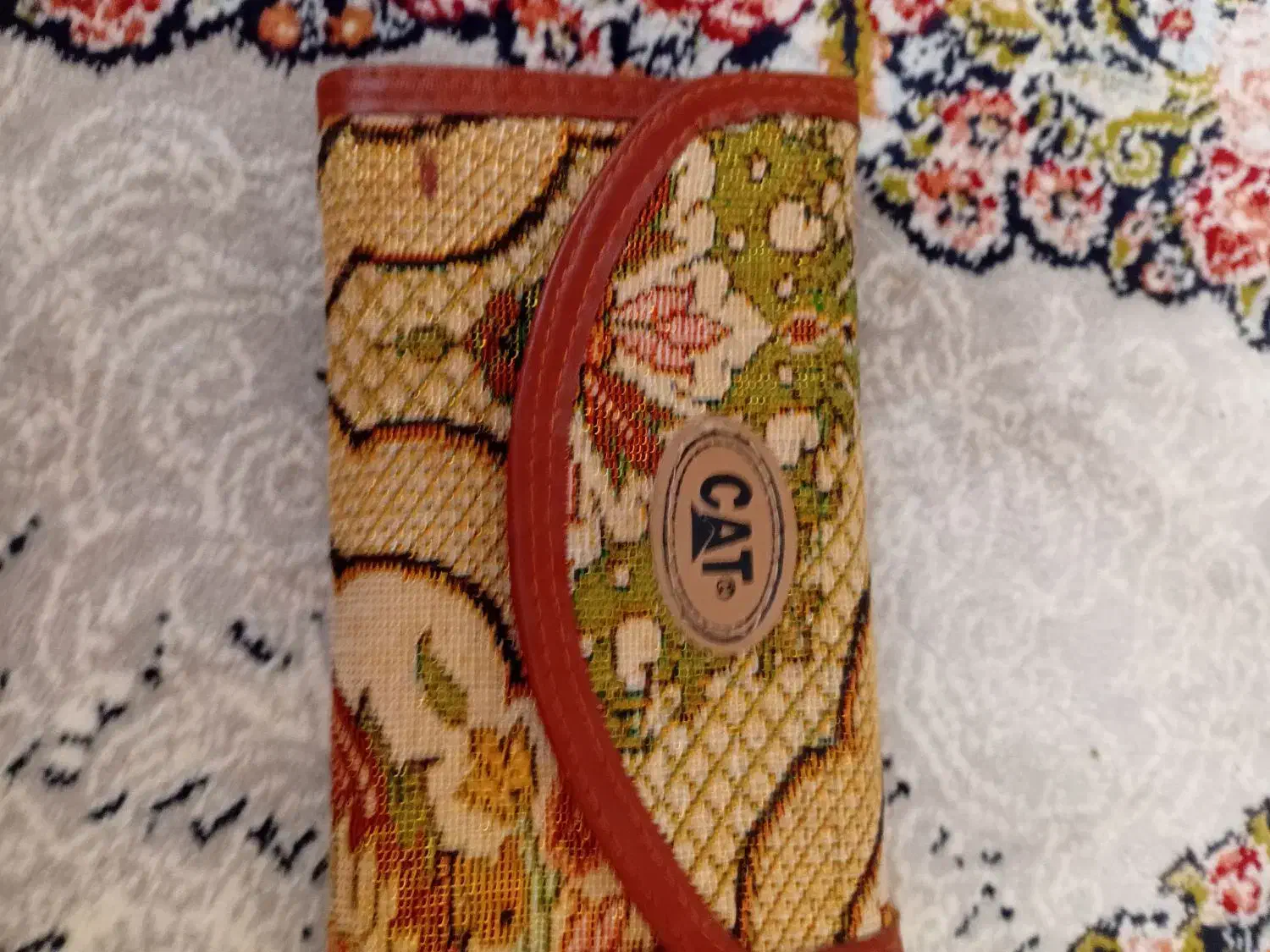 کیف  کوچک دستی|کیف، کفش، کمربند|رشت, عینک|دیوار