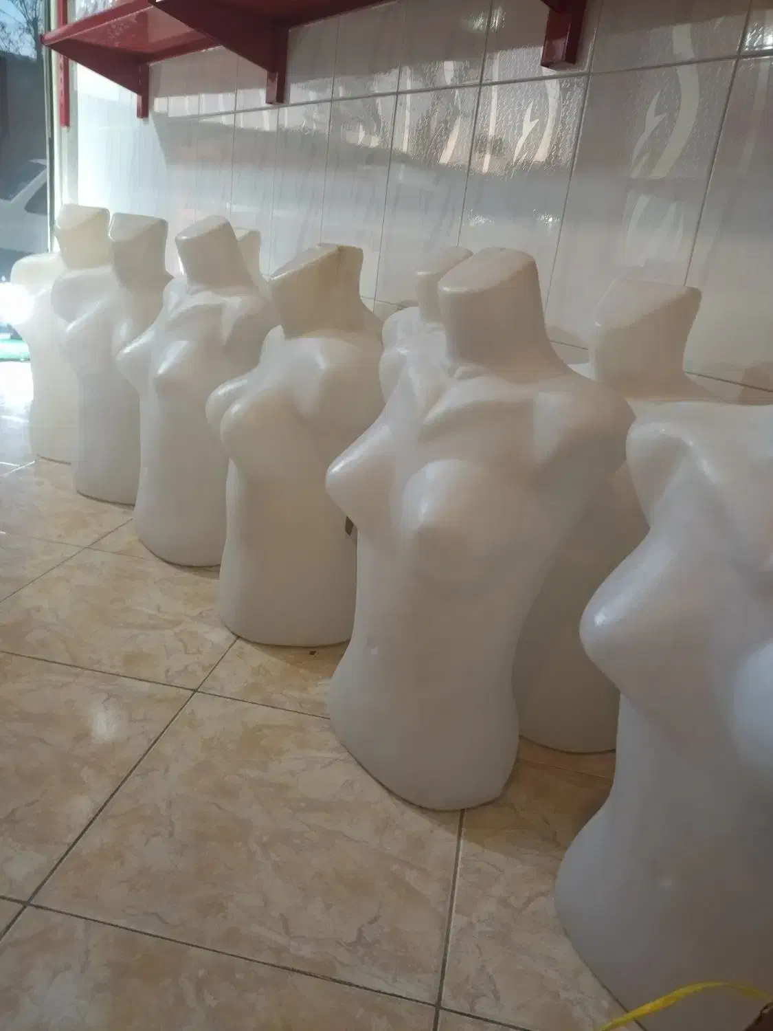 لباس و مانکن|فروشگاه و مغازه|تبریز, |دیوار