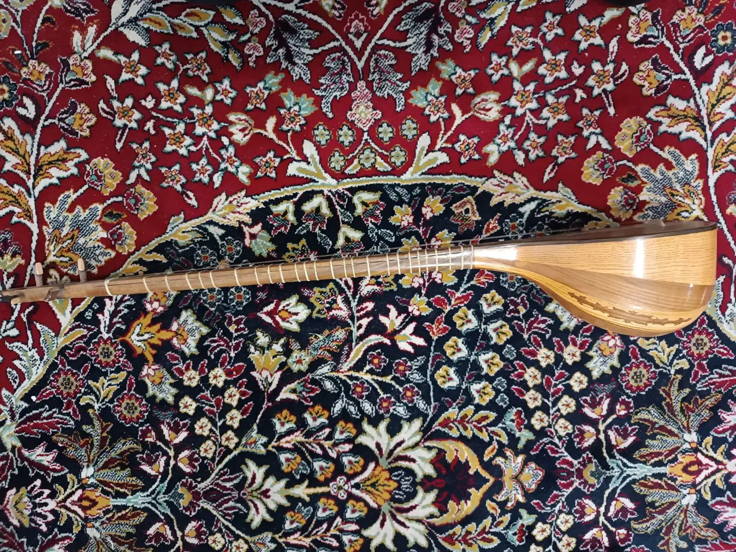 ستار|سازهای سنتی|فسا, |دیوار