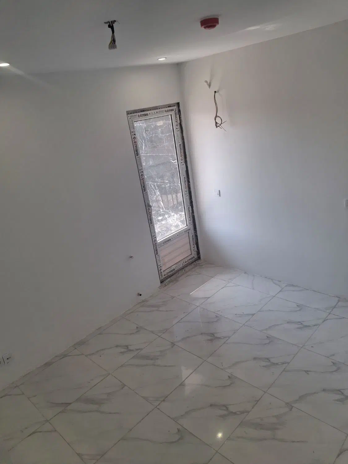 ۸۴ متر ۲ خواب کلید نخورده|فروش آپارتمان|تهران, خزانه|دیوار