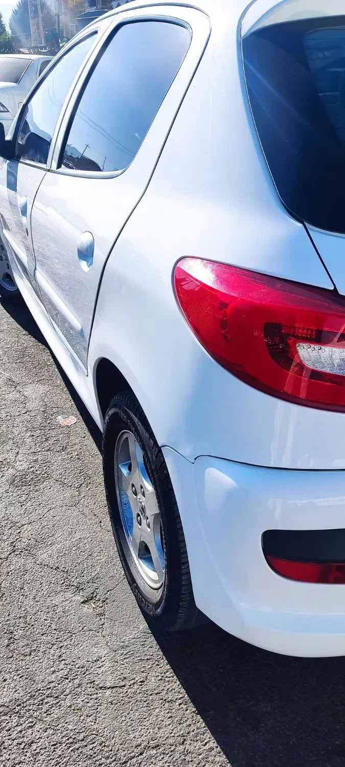 ۲۰۷ بدون رنگ مدل ۱۳۹۶|خودرو سواری و وانت|کازرون, |دیوار