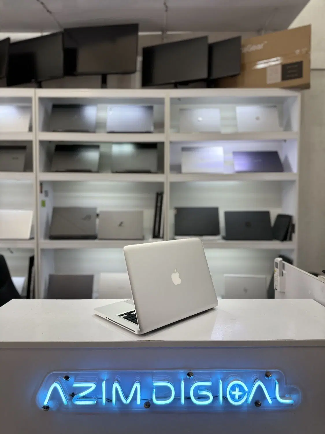 Macbook pro i5 Ram 10G 2012 جعبه لوازم تکمیل|رایانه همراه|رشت, دیلمان|دیوار