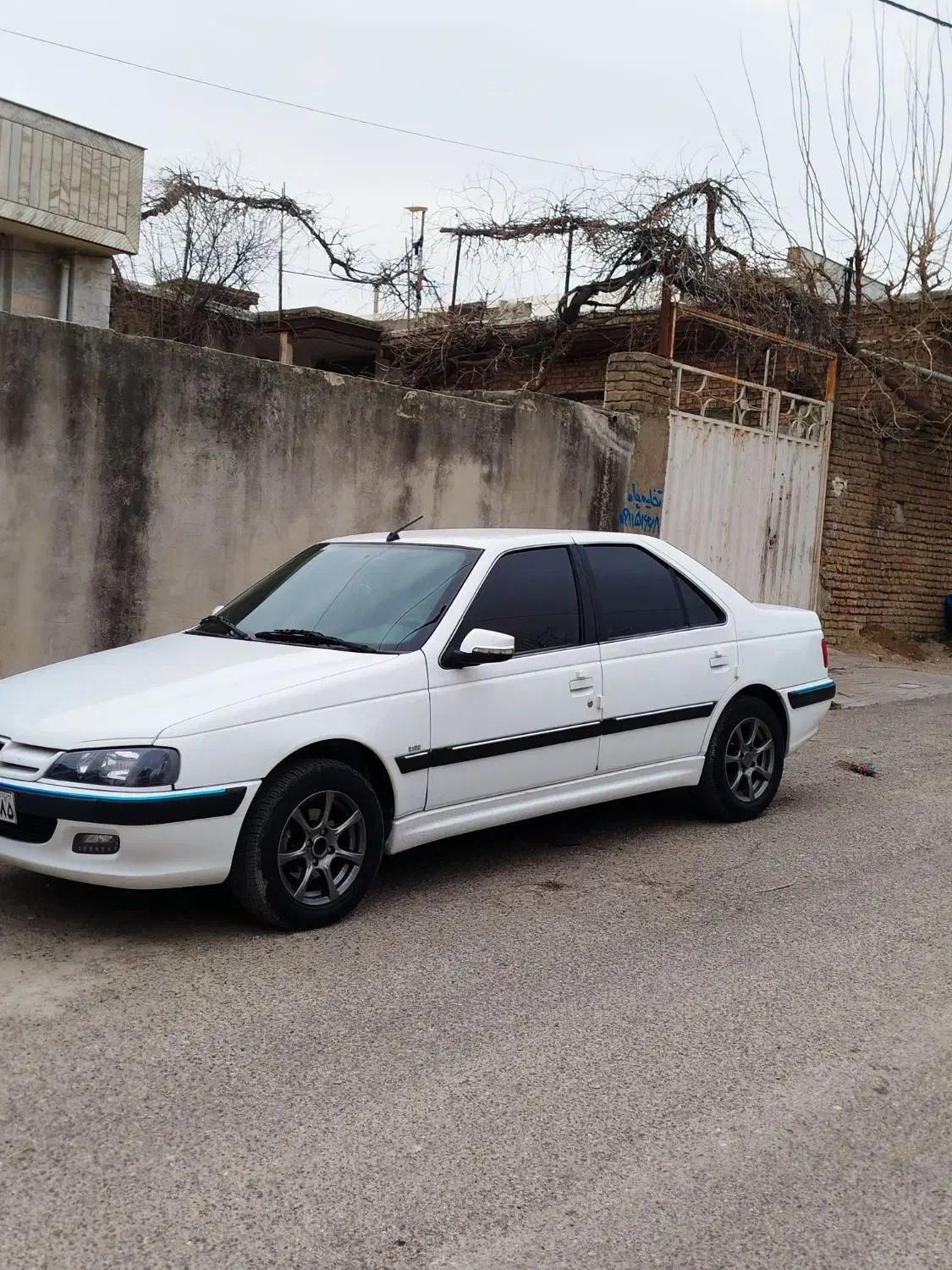 پارس تیوفایو مدل 402|خودرو سواری و وانت|گالیکش, |دیوار