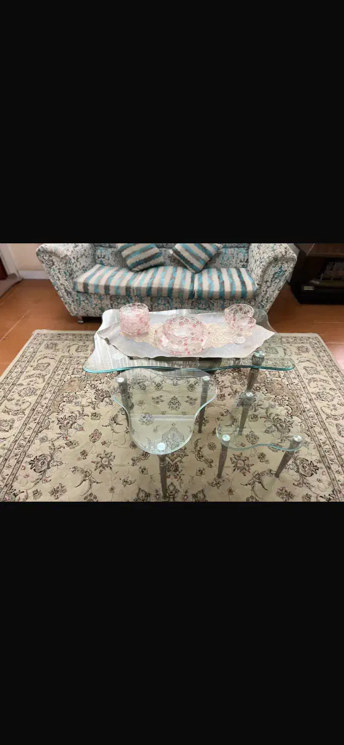 مبل راحتی ترک|مبلمان خانگی و میز عسلی|تالش, هشتپر|دیوار