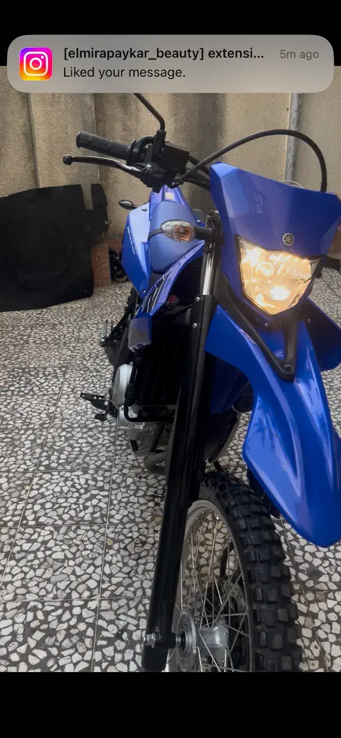 Wrمدل ۱۴۰۱ کم کار|موتورسیکلت|رشت, منظریه|دیوار