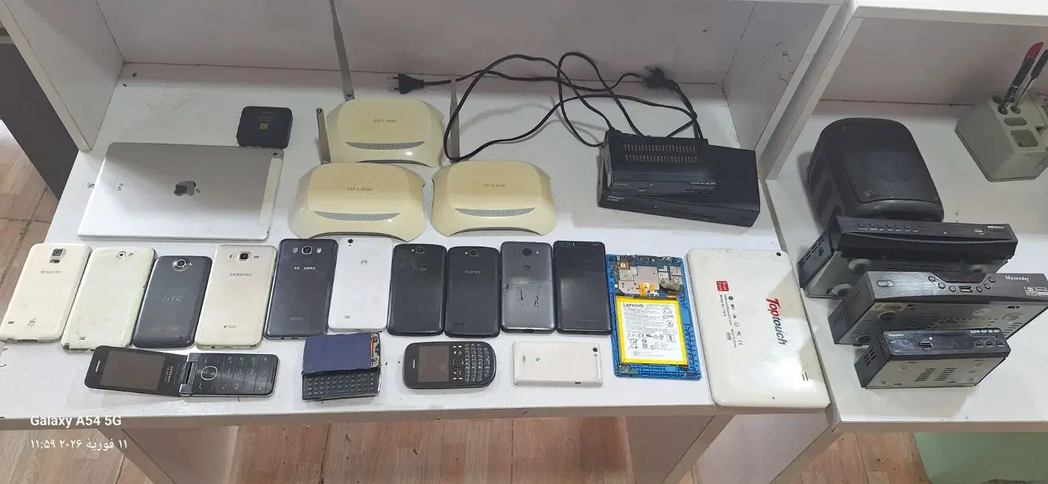 ۱۵ عدد گوشی|موبایل|رباط‌کریم, الارد|دیوار