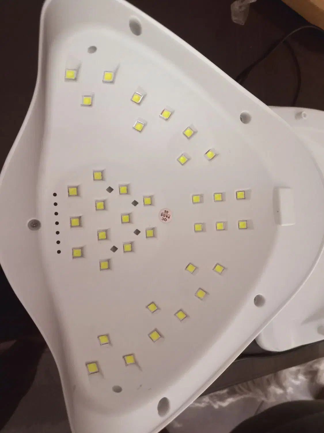 دستگاه یو وی کاشت ناخن|آرایشی، بهداشتی، درمانی|تبریز, |دیوار