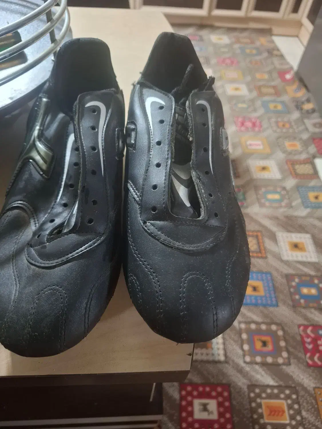 فروش کفش چمن استفاده نشده نوی نو|کیف، کفش، کمربند|لنجان, |دیوار