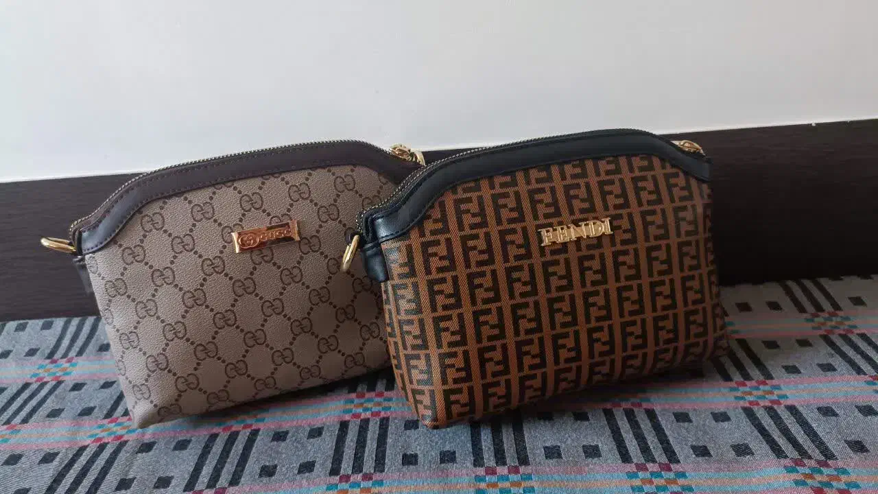 فروش تعدادی کیف به قیمت تولیدی به دلیل تغییر شغل|کیف، کفش، کمربند|مبارکه, |دیوار