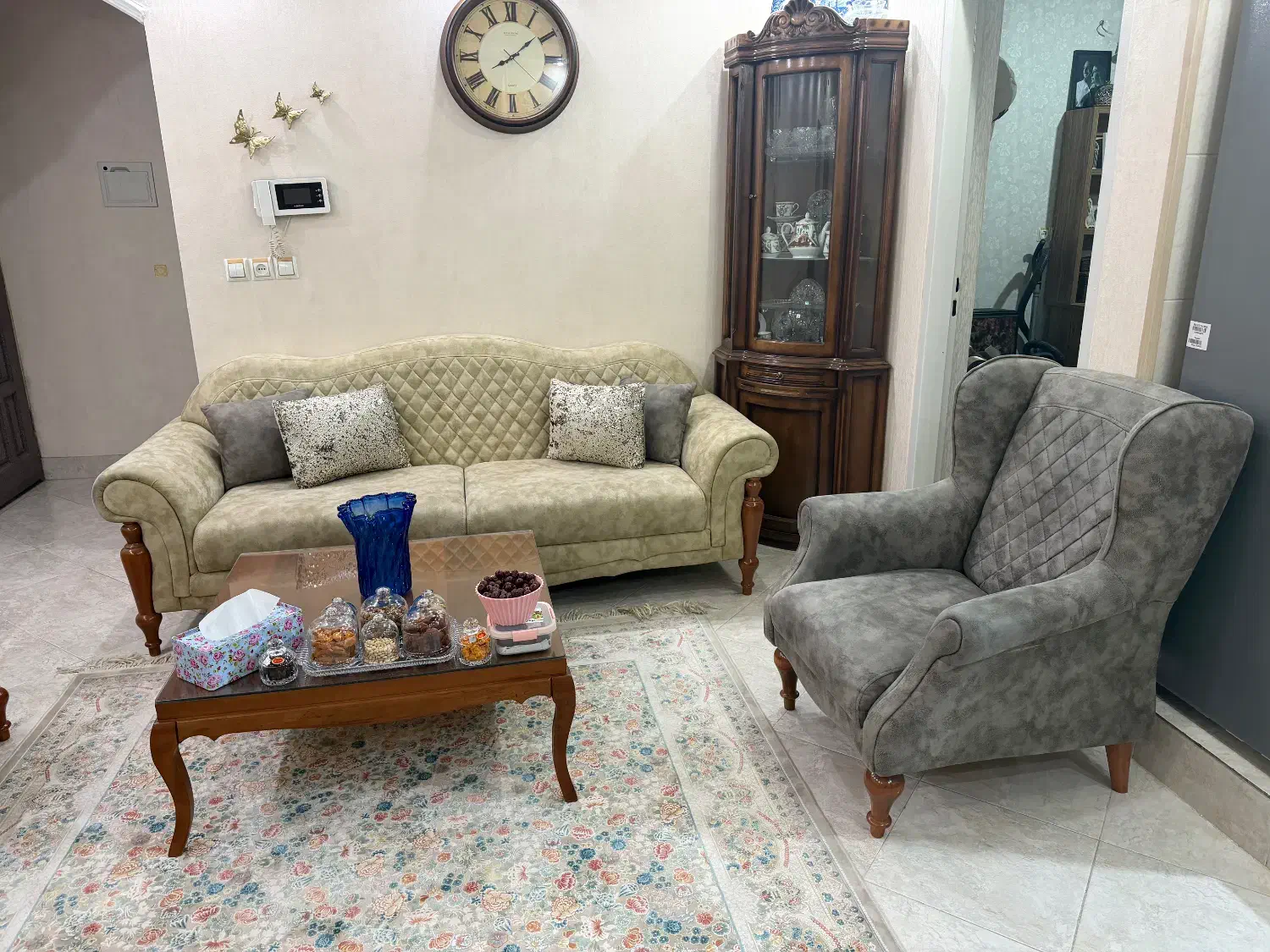 مبل ۸ نفره|مبلمان خانگی و میز عسلی|نظرآباد, نظرآباد|دیوار