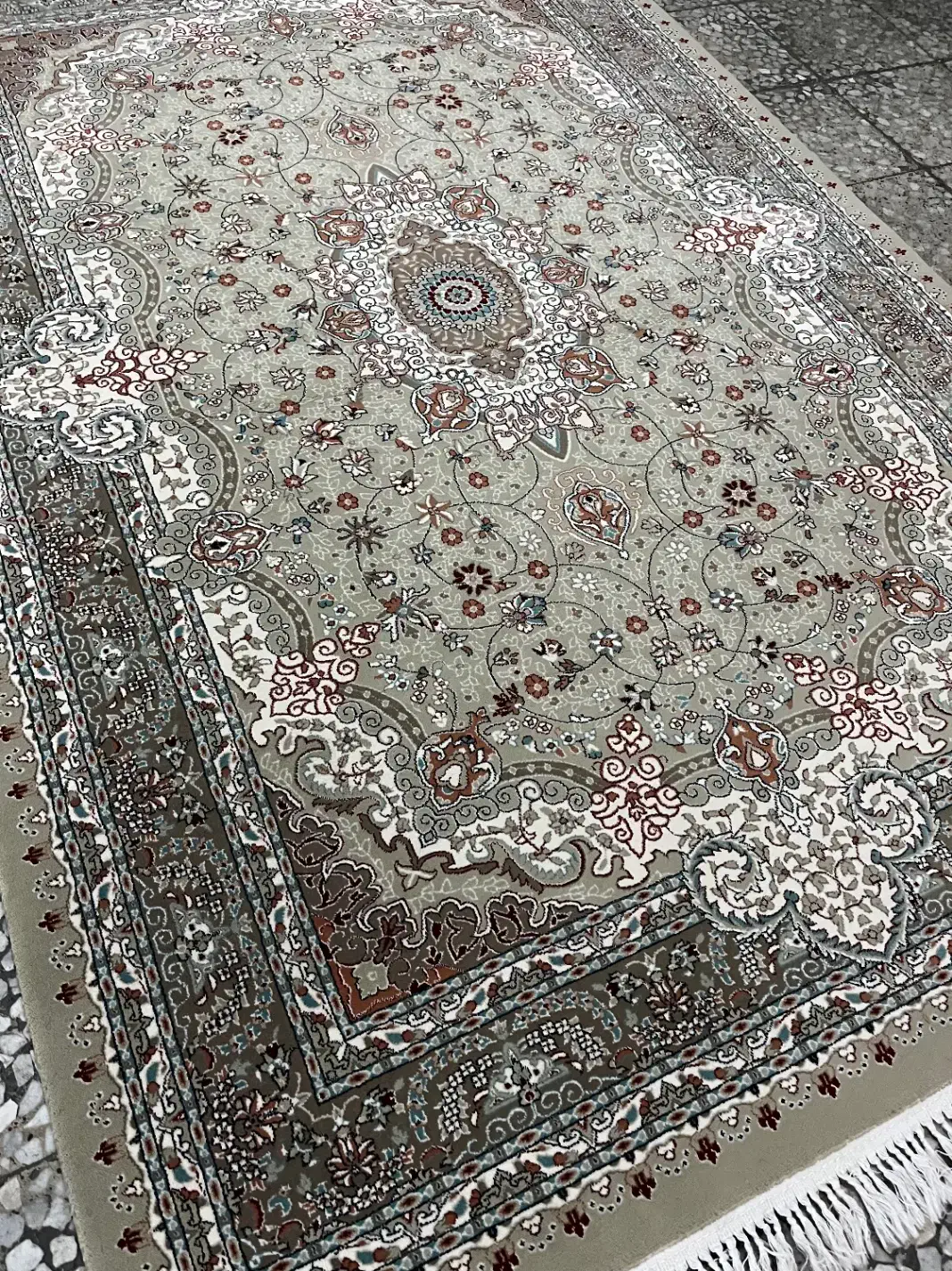 قالیچه 4 متری 700شانه تراکم 2550 مشابه آکبند|فرش|تهران, ابوذر|دیوار