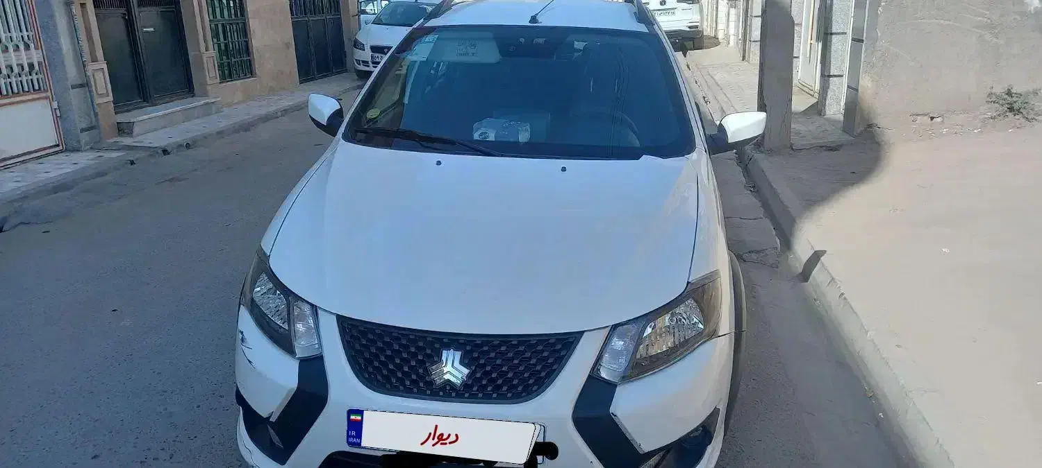 کوئیک|خودرو سواری و وانت|قم, چهل درخت‎|دیوار