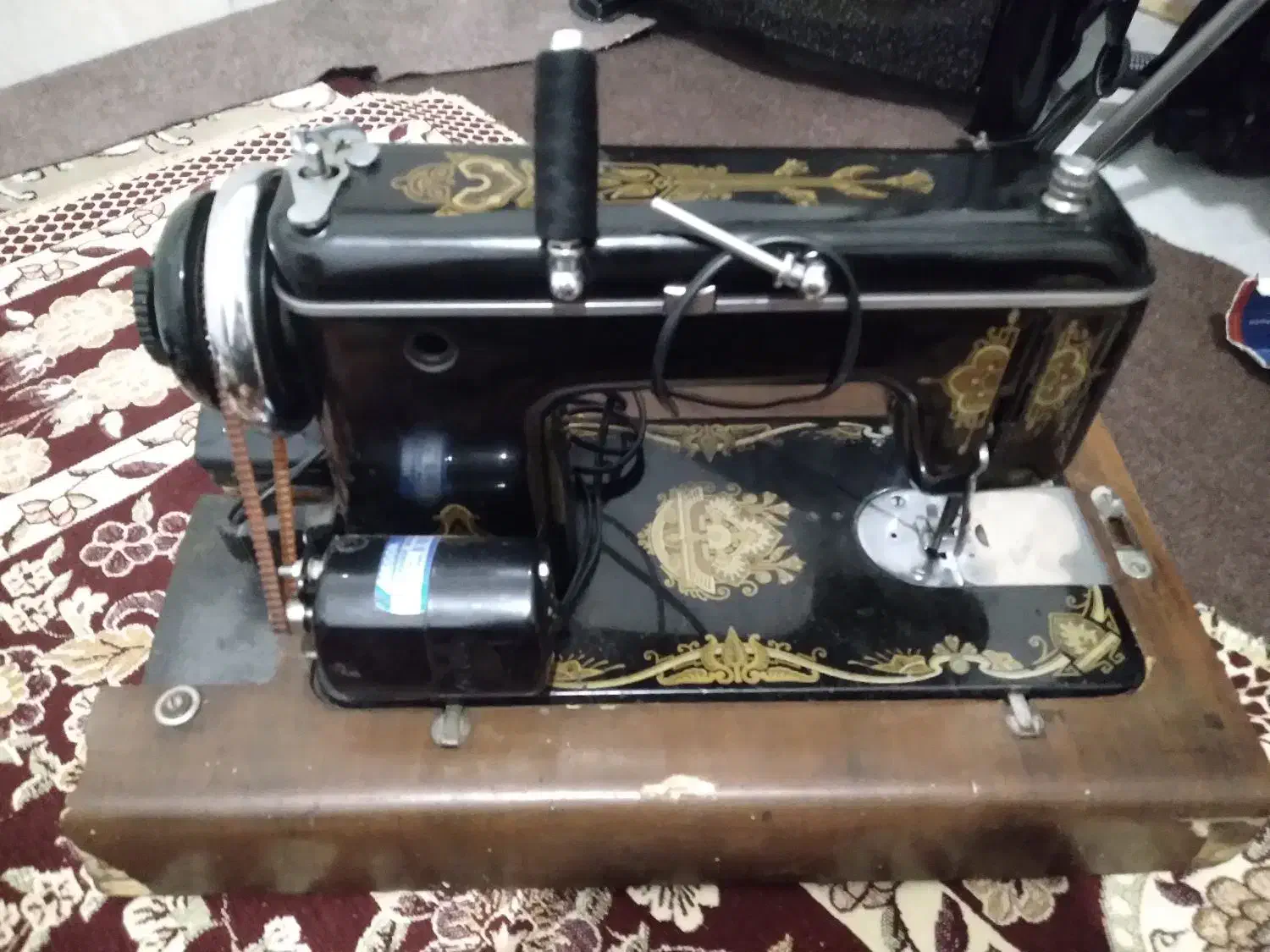 چرخ خیاطی|چرخ خیاطی و ریسندگی|سنندج, |دیوار